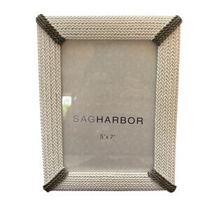 NWOT | Photo Frame White & Light Brown Knit Design by SAG HARBOR | 5x7 Picture